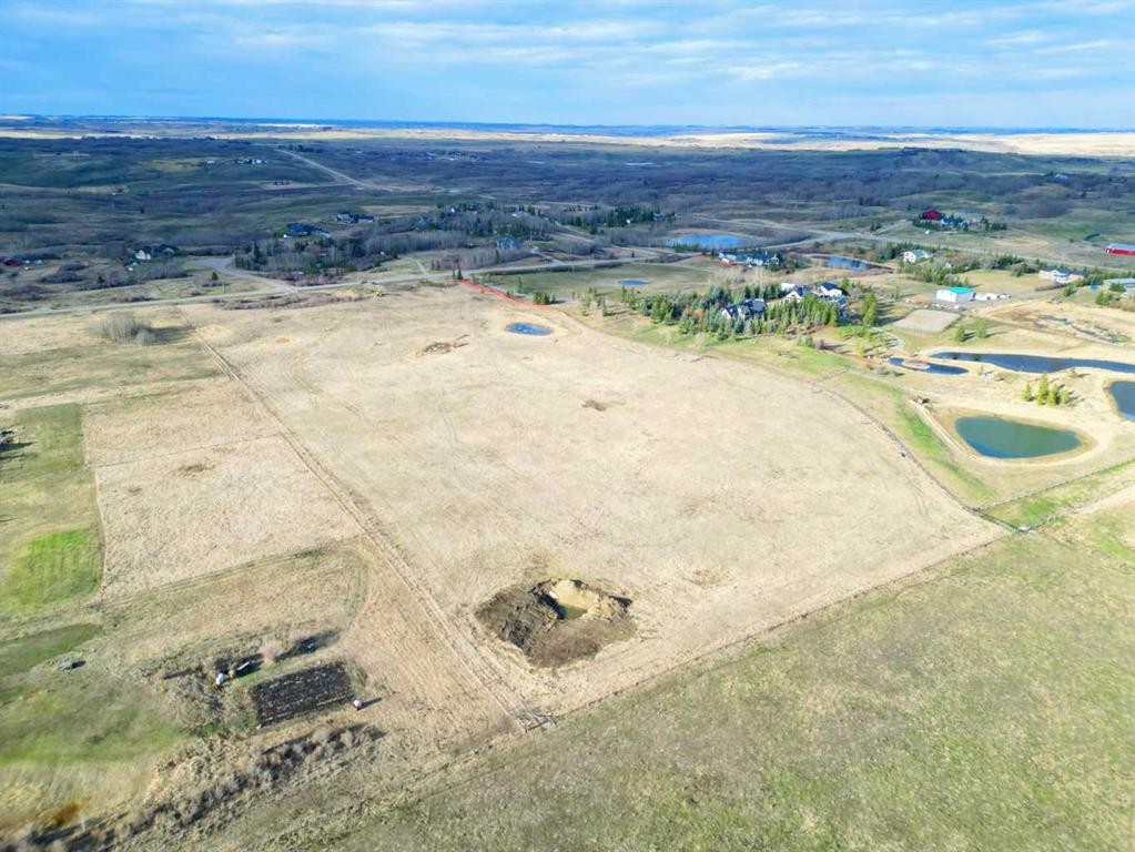 32079 Willow Way, Rural Rocky View County, AB