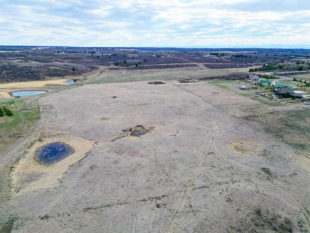 32079 Willow Way, Rural Rocky View County, AB