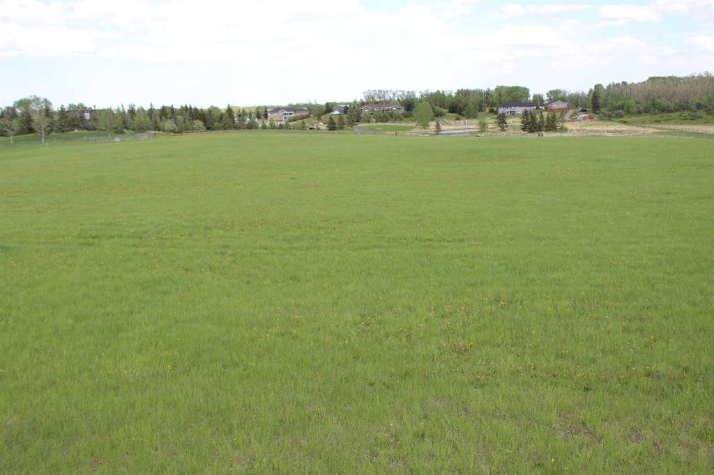 32079 Willow Way, Rural Rocky View County, AB