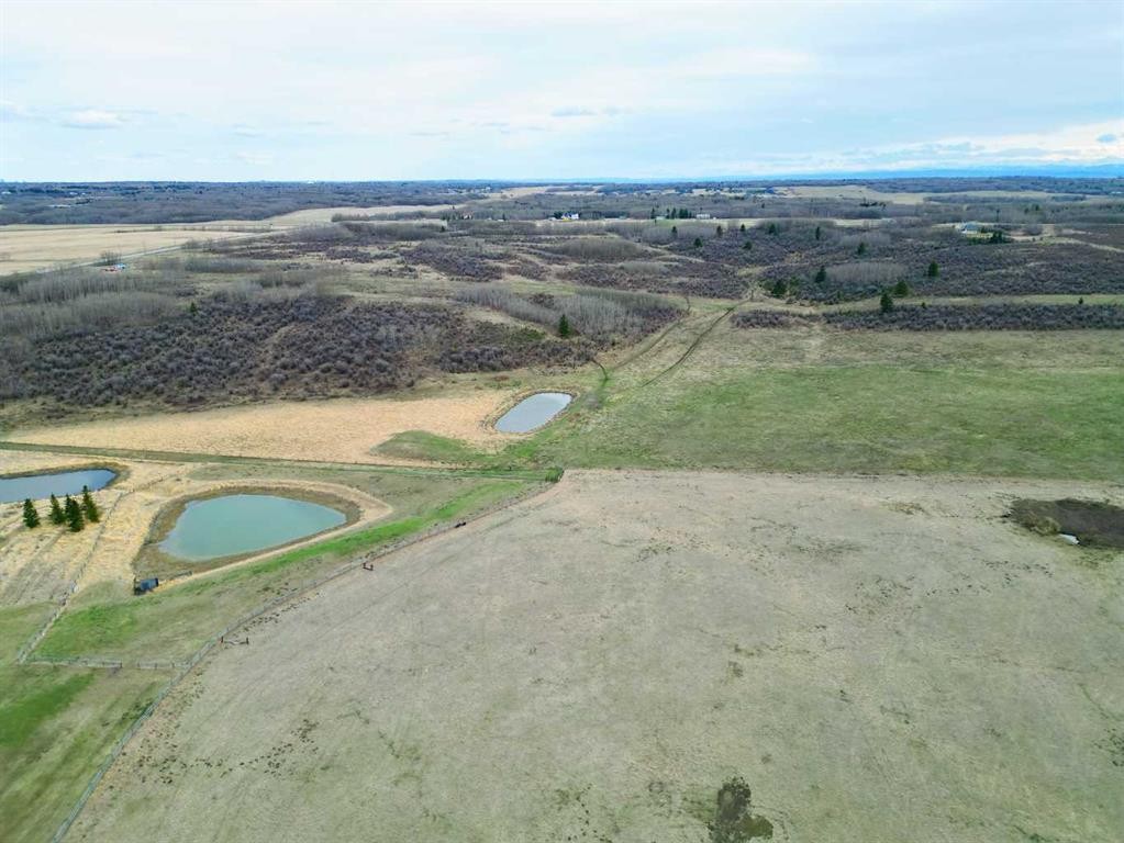 32079 Willow Way, Rural Rocky View County, AB