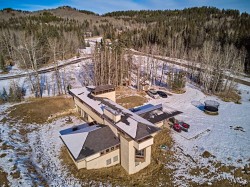 31 Williams Place Bragg Creek, AB T0L 0K0