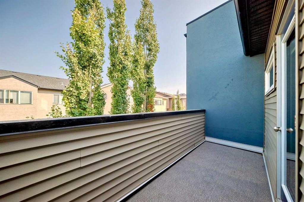 326 Covecreek Circle Ne, Calgary, AB - Outdoor With Balcony With Exterior