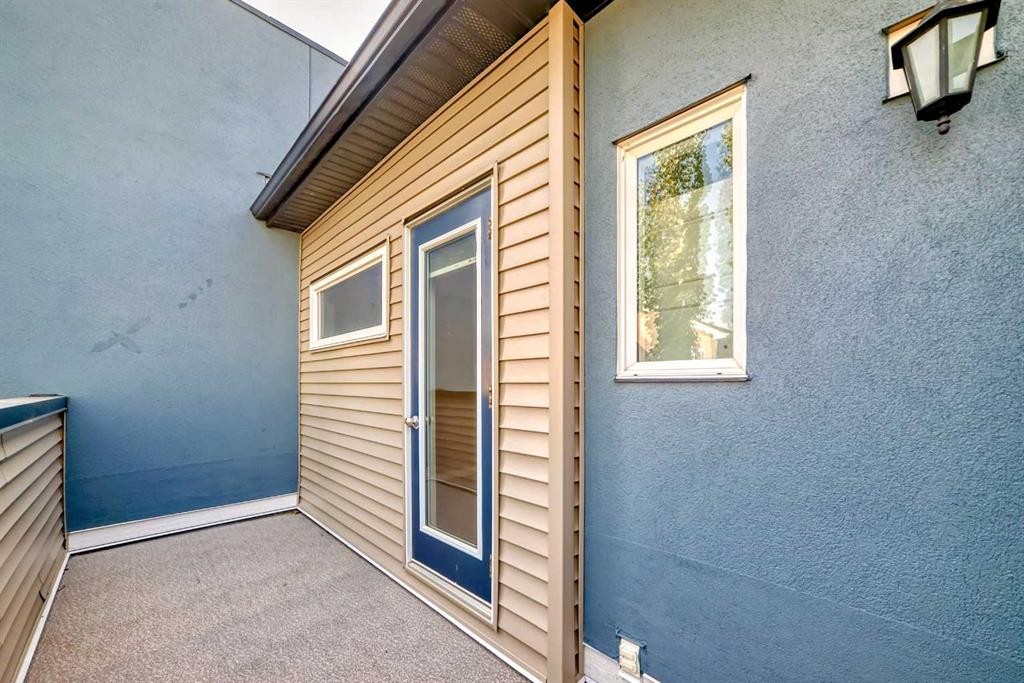 326 Covecreek Circle Ne, Calgary, AB - Outdoor With Exterior