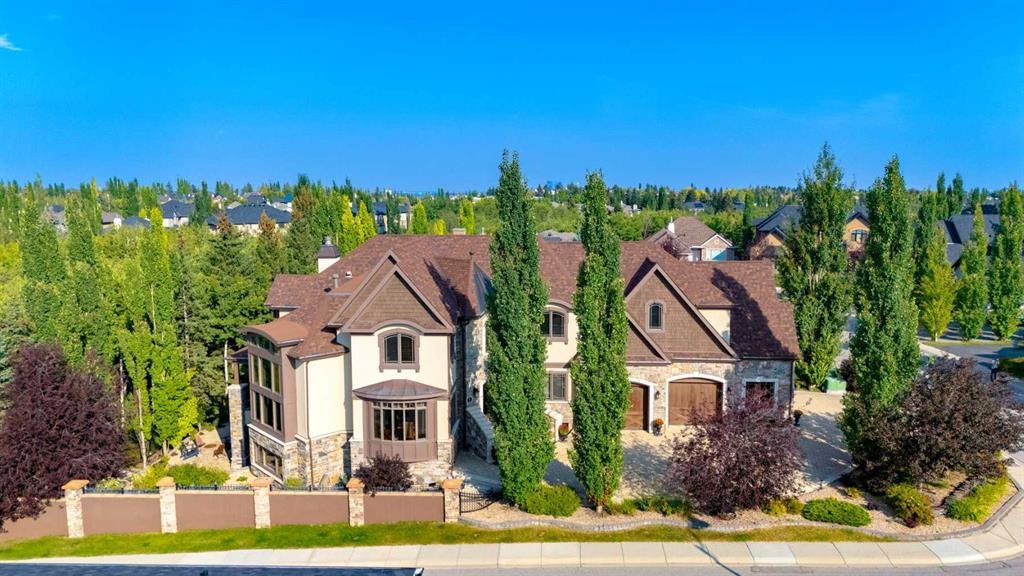 4 Aspen Ridge Bay Sw, Calgary, AB - Outdoor