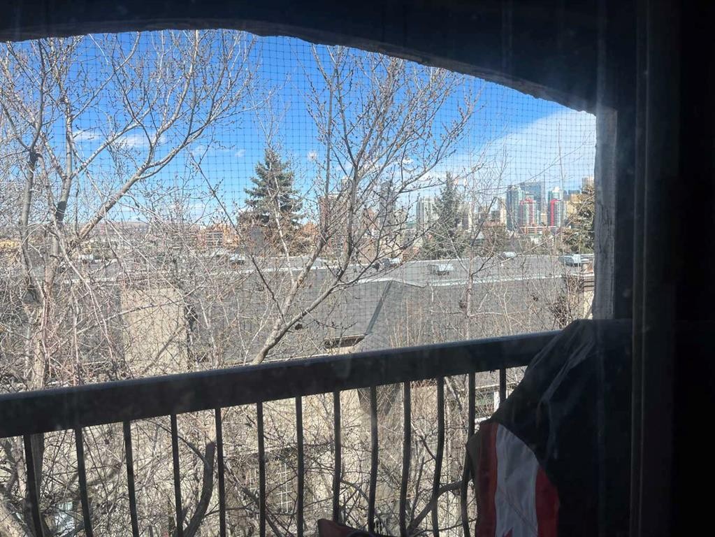 2410 14 Street Sw, Calgary, AB - Outdoor With Balcony