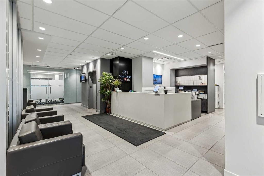 5799 3 Street Se, Calgary, AB