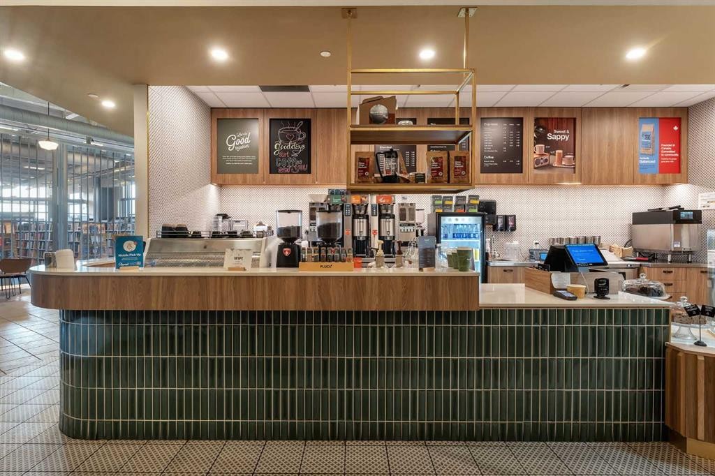 6455 Macloed Trail, Calgary, AB