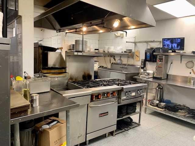 888 Izumi Avenue Sw, Calgary, AB