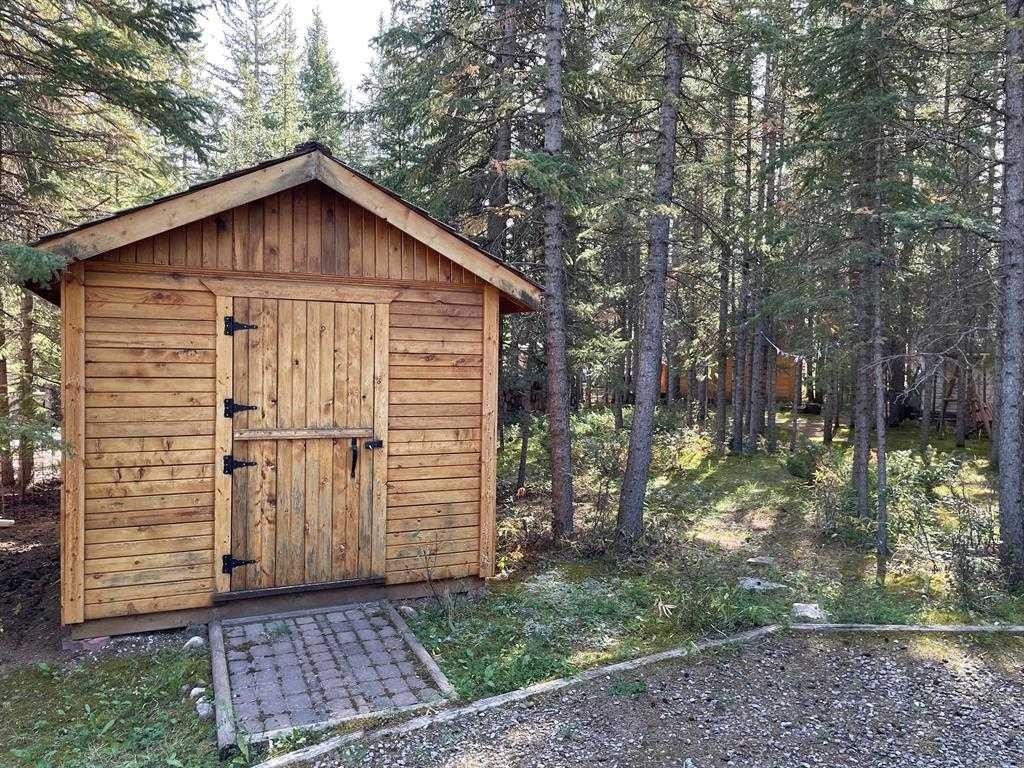 112-200 4 Avenue Sw, Sundre, AB