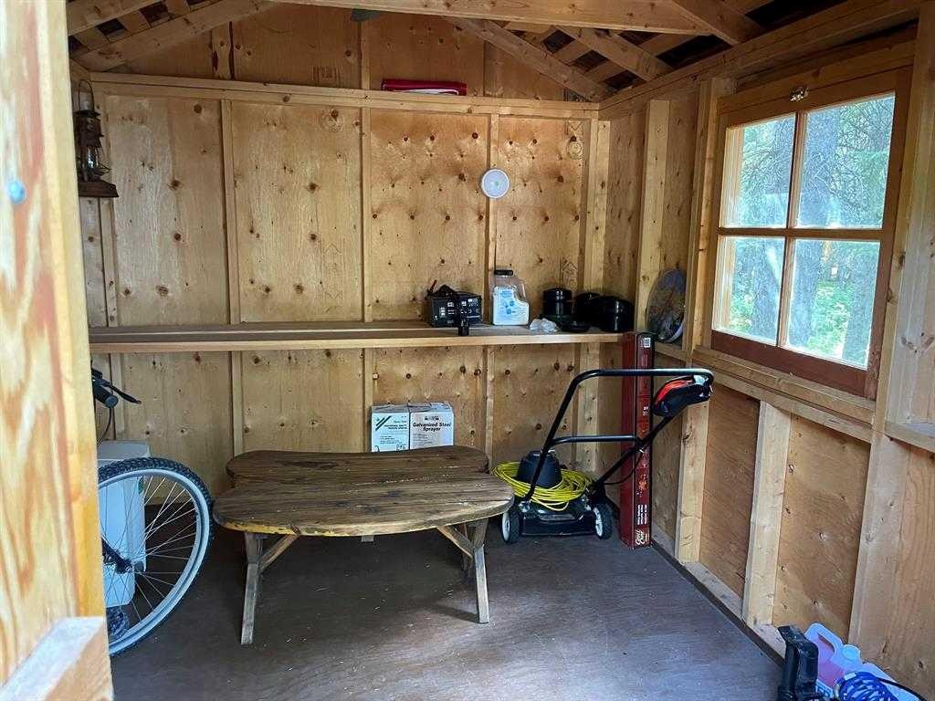 112-200 4 Avenue Sw, Sundre, AB