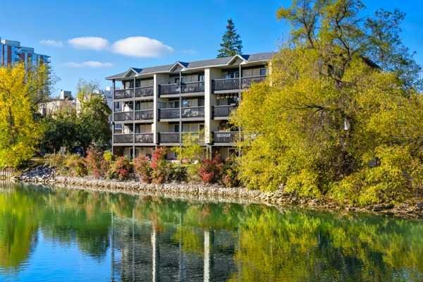 206-104 24 Avenue Sw, Calgary, AB - Outdoor With Body Of Water With Balcony