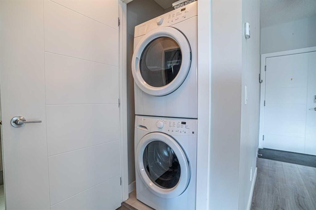 117-16 Sage Hill Terrace Nw, Calgary, AB - Indoor Photo Showing Laundry Room