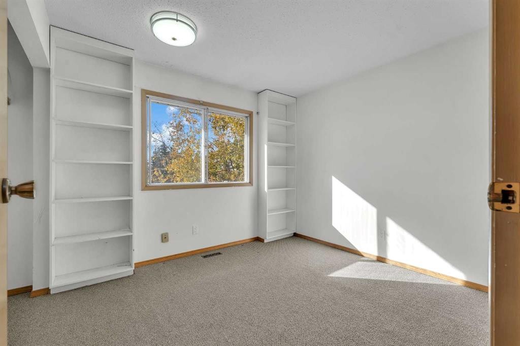 233081 Glenmore View Road, Rural Rocky View County, AB - Indoor Photo Showing Other Room