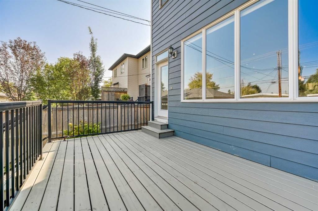 7418 36 Avenue Nw, Calgary, AB - Outdoor With Deck Patio Veranda With Exterior