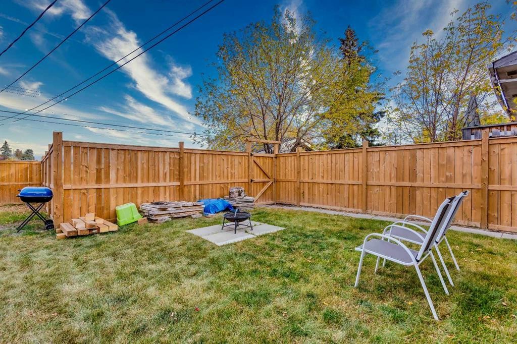 119 Maranda Close Ne, Calgary, AB - Outdoor