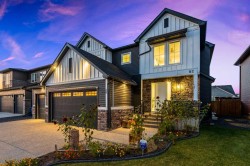 82 North Bridges Road SW Langdon, AB T0J 1X3