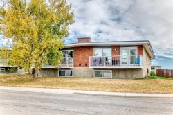 133 & 135 Huntford Close NE Calgary, AB T2K 3Y7