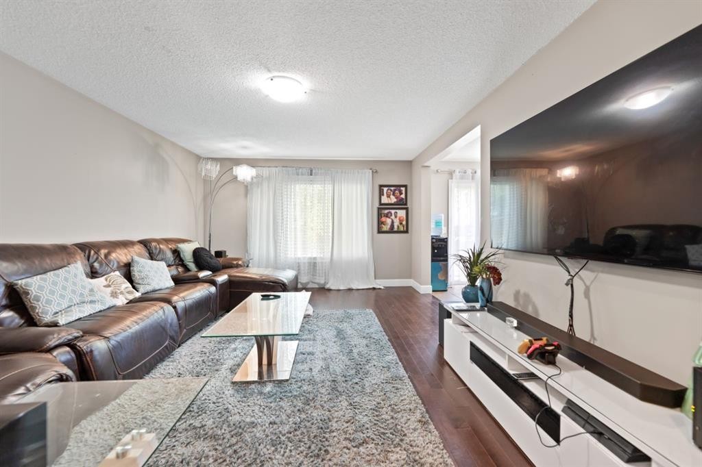 935 Windhaven Close Sw, Airdrie, AB - Indoor