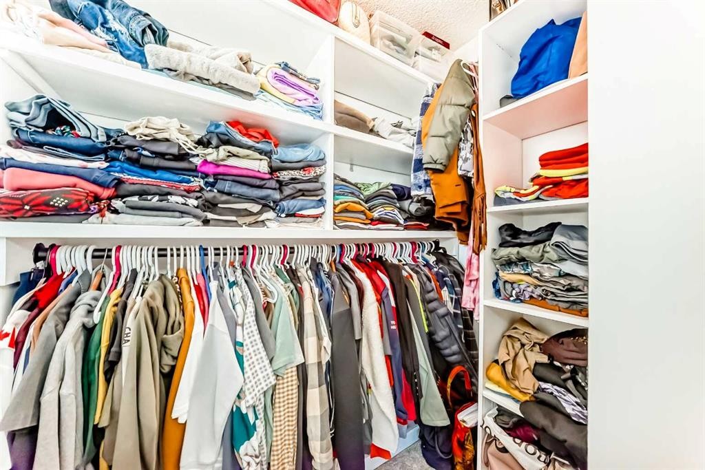 79 Hidden Crescent Nw, Calgary, AB - Indoor With Storage