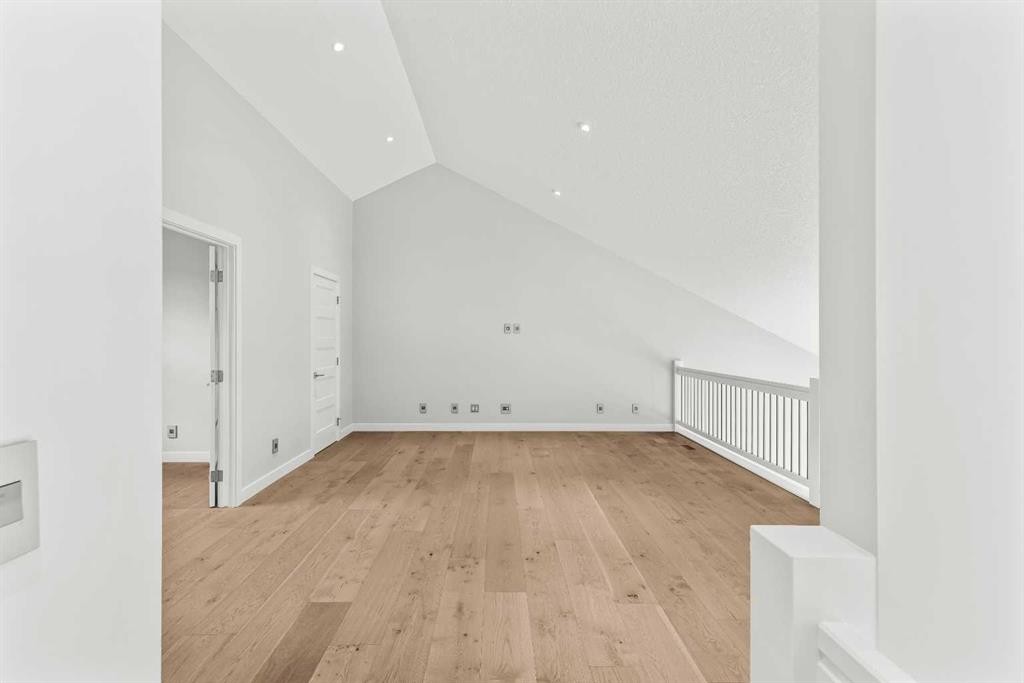 204-105 Stewart Creek Rise Sw, Canmore, AB - Indoor Photo Showing Other Room