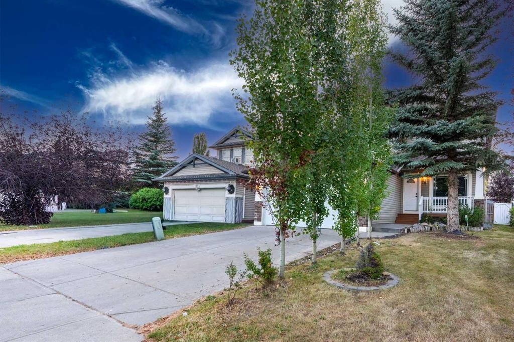 181 Chapala Drive Se, Calgary, AB - Outdoor