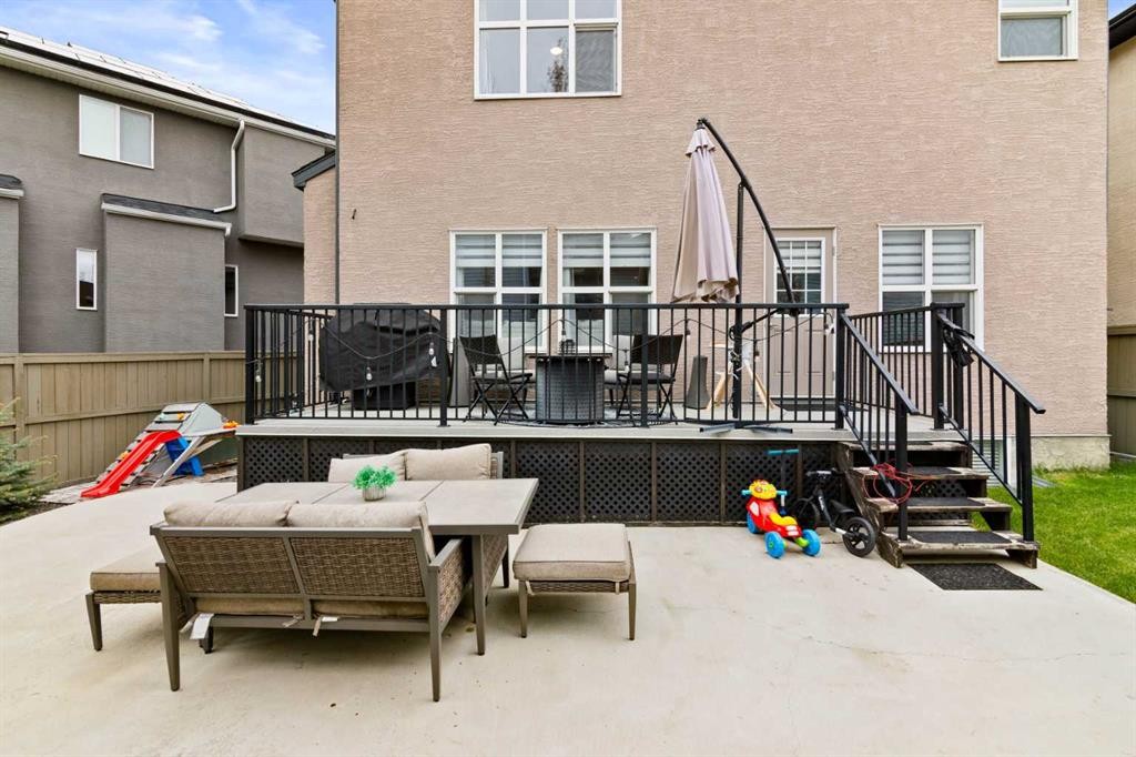 148 Baysprings Court Sw, Airdrie, AB - Outdoor With Deck Patio Veranda With Exterior