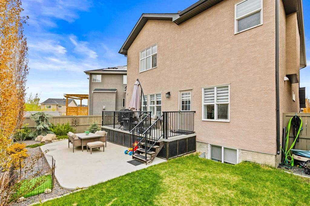 148 Baysprings Court Sw, Airdrie, AB - Outdoor With Exterior
