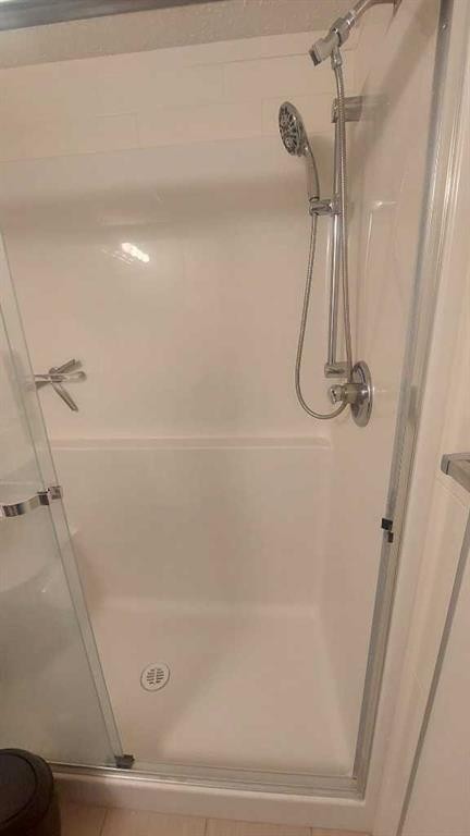 4207-755 Copperpond Boulevard Se, Calgary, AB - Indoor Photo Showing Bathroom