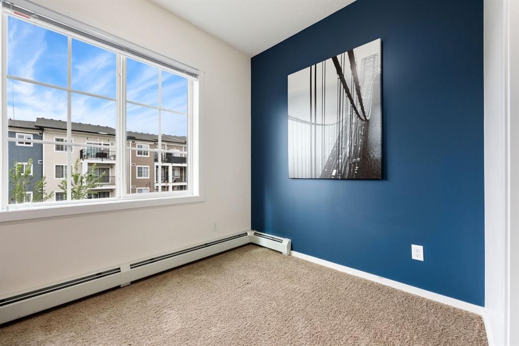 3308-215 Legacy Boulevard Se, Calgary, AB - Indoor Photo Showing Other Room