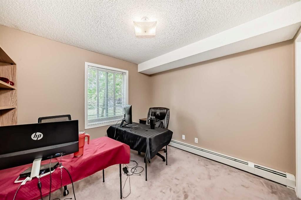 119-6000 Somervale Court Sw, Calgary, AB - Indoor Photo Showing Office
