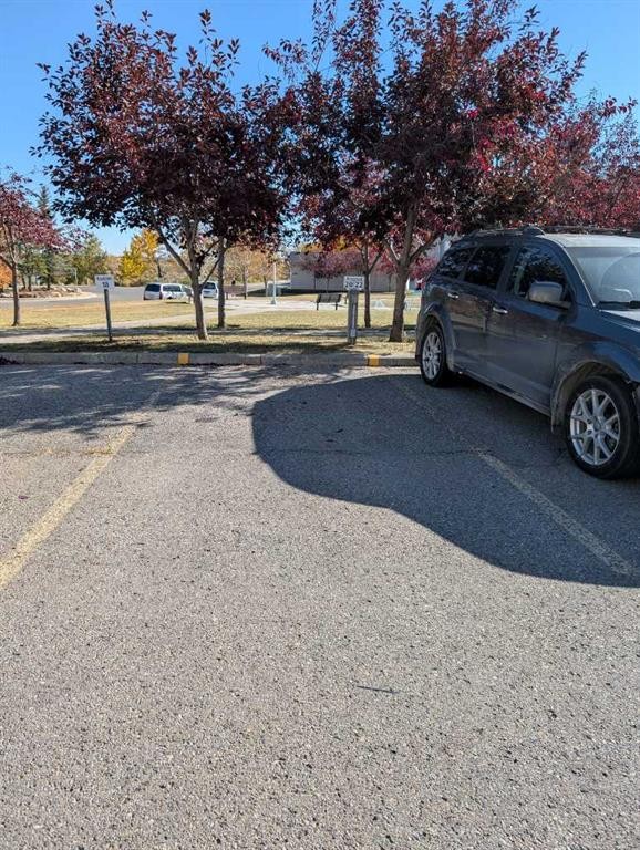 119-6000 Somervale Court Sw, Calgary, AB - Outdoor