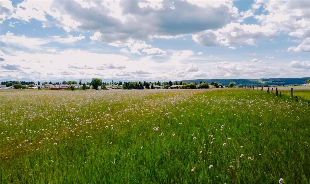 4 Avenue Se, Diamond Valley, AB