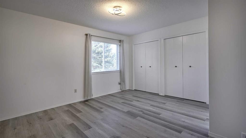160 Riverstone Crescent Se, Calgary, AB - Indoor Photo Showing Other Room