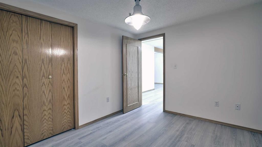 160 Riverstone Crescent Se, Calgary, AB - Indoor Photo Showing Other Room