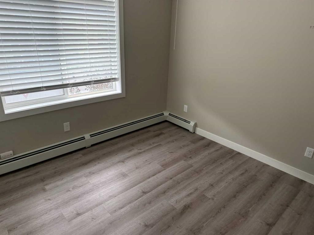203-100 Auburn Meadows Common Se, Calgary, AB - Indoor Photo Showing Other Room