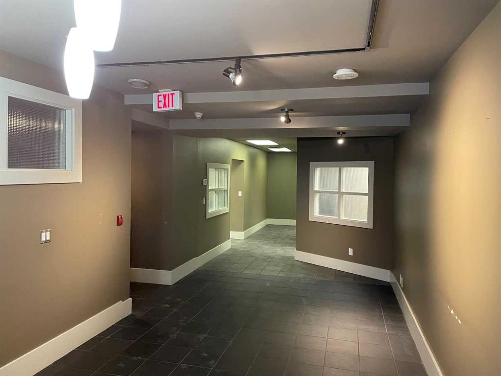 1415 28 Street Ne, Calgary, AB