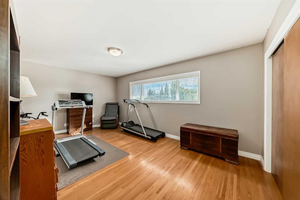 5115 5 Street Sw, Calgary, AB - Indoor