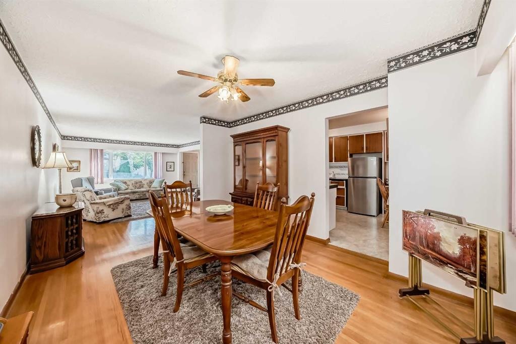 5115 5 Street Sw, Calgary, AB - Indoor Photo Showing Dining Room