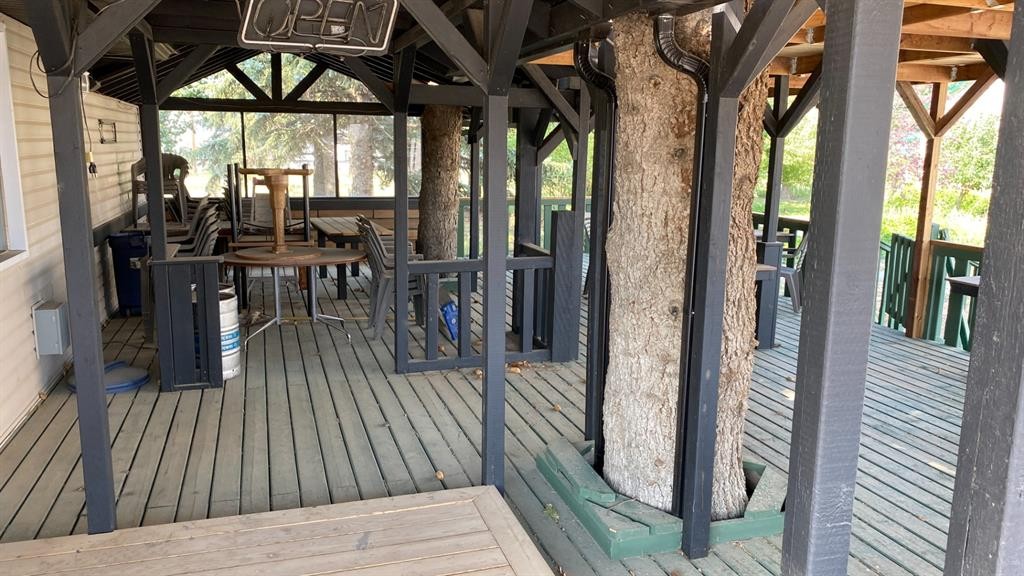 230 7 Avenue, Bow Island, AB