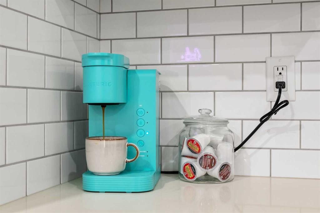 6B-1523 20 Avenue Nw, Calgary, AB