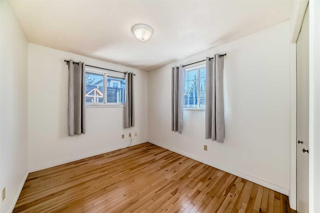 40 Glenpatrick Crescent, Cochrane, AB - Indoor Photo Showing Other Room