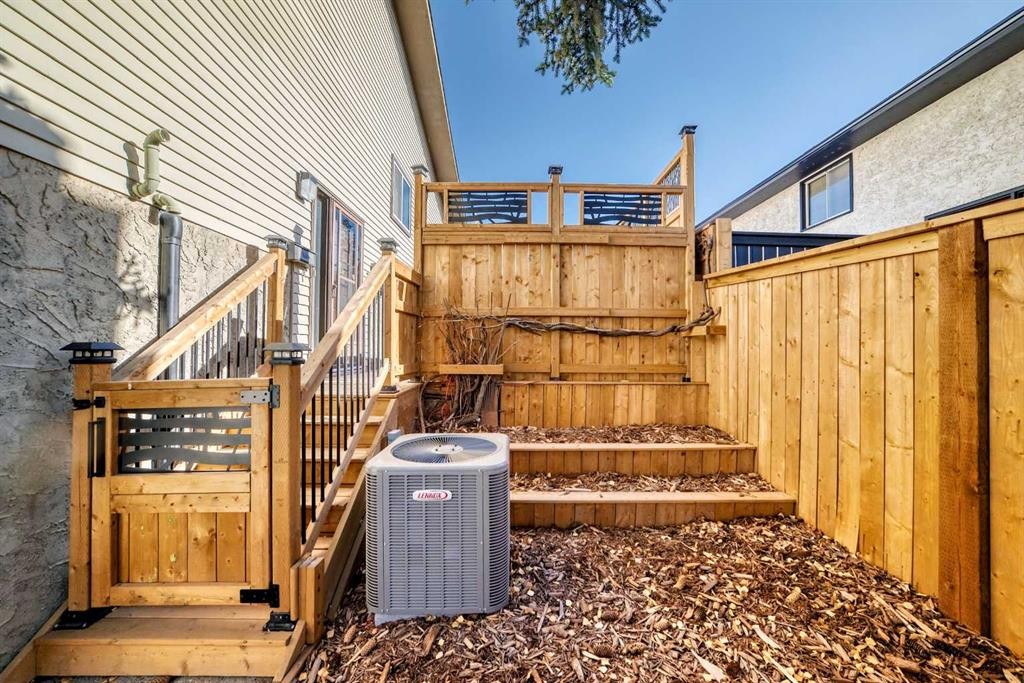 40 Glenpatrick Crescent, Cochrane, AB - Outdoor With Exterior