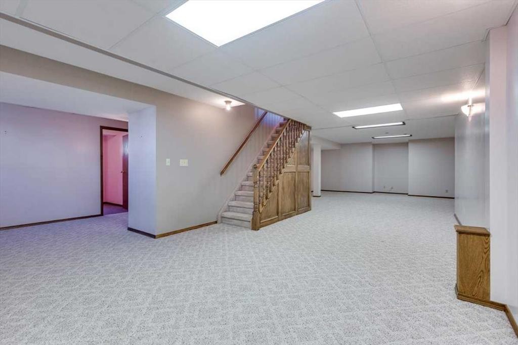433 Regal Crescent, Trochu, AB - Indoor