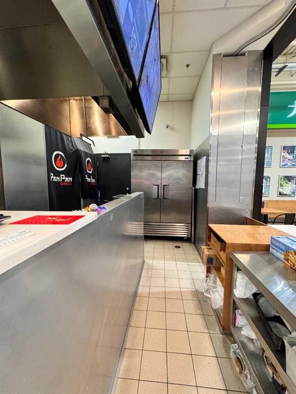 999 36 Street Ne, Calgary, AB