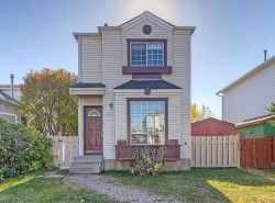 292 Coventry Close NE Calgary, AB T3K 4C5