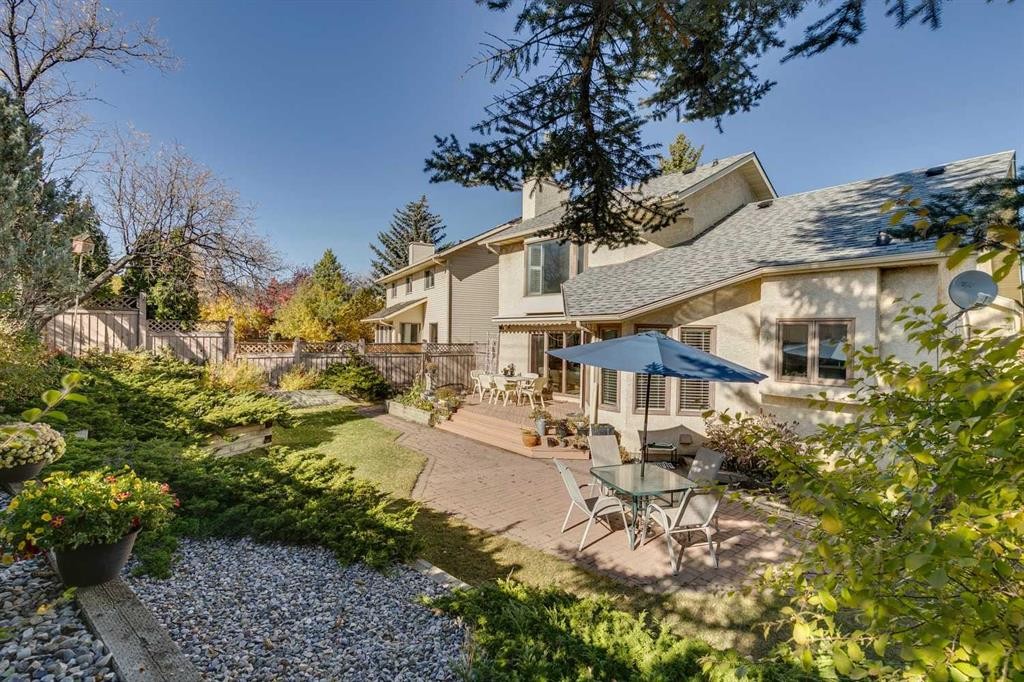 33 Shawnee View Sw, Calgary, AB - Outdoor