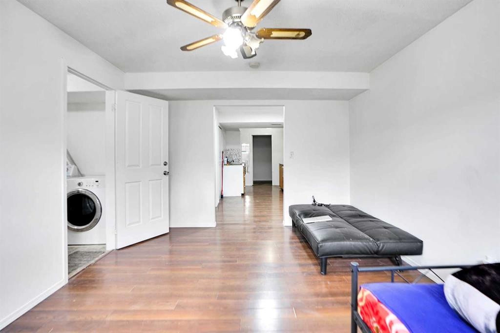 6032 Martingrove Road, Calgary, AB - Indoor