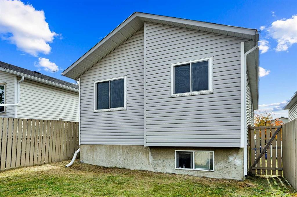 6032 Martingrove Road, Calgary, AB - Outdoor With Exterior