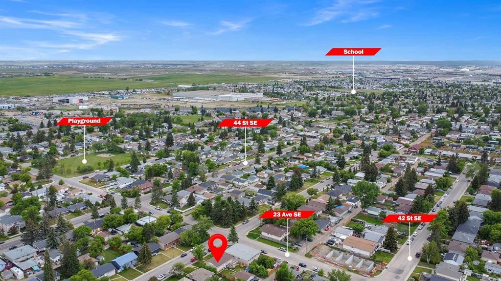 2235 43 Street Se, Calgary, AB - Outdoor With View