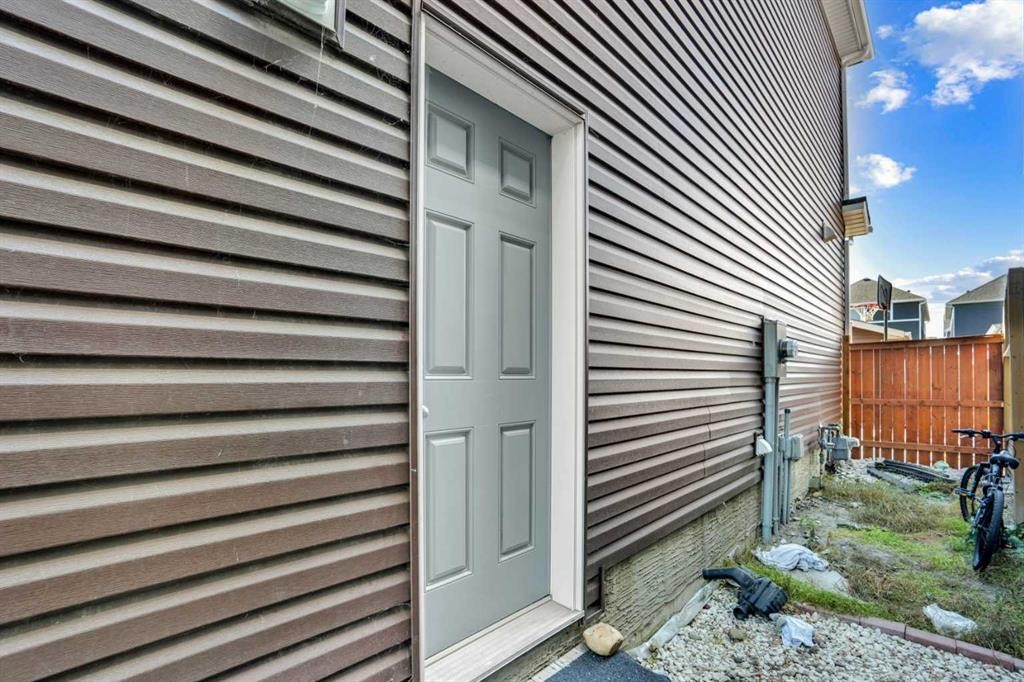 87 Redstone Boulevard Ne, Calgary, AB - Outdoor